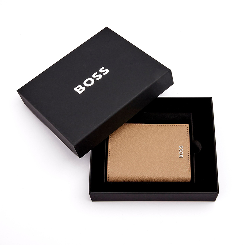 Card Holder with Flap and Money Pocket Classic Grained di Hugo Boss - immagine 8