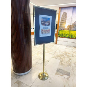 Tableau Comunicazioni per Hall e Sale Convegni Realizzato in Ottone Lucido