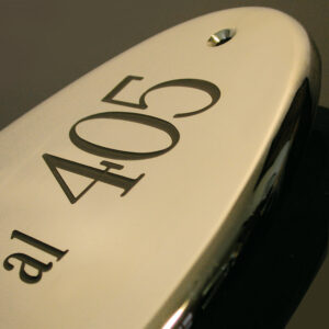 Targa Ottone Fuso Lucidato Ovale